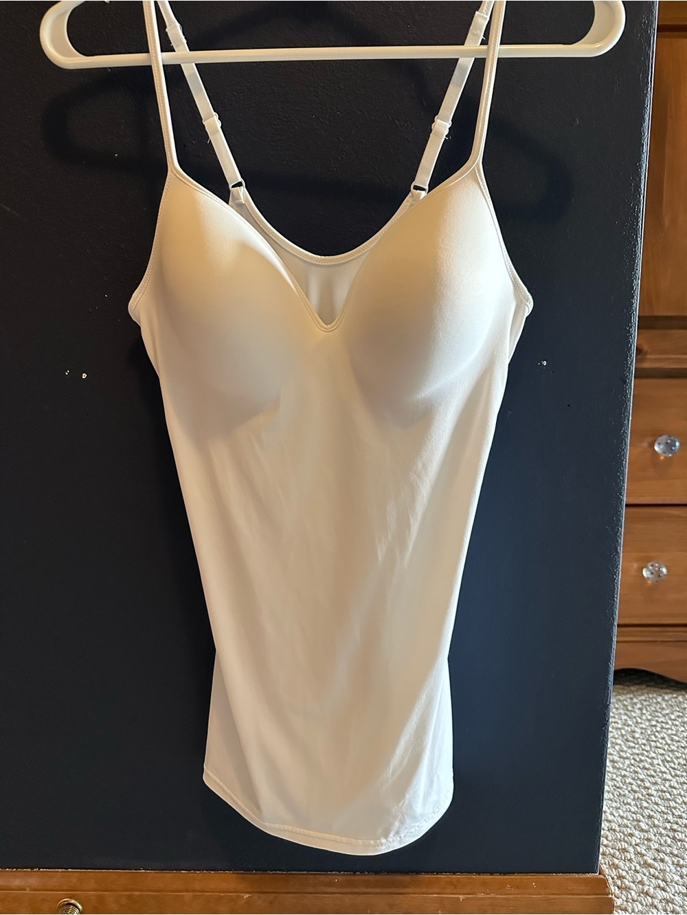 Maidenform Women’s White Built-In Bra Slip Tank